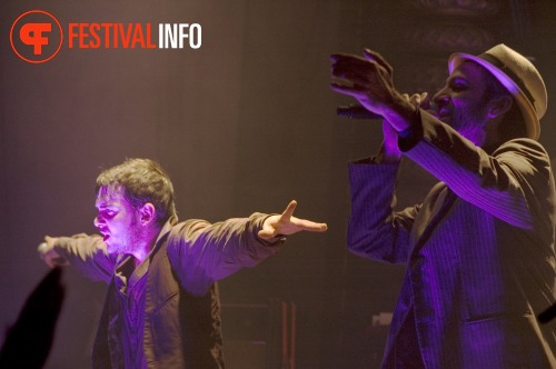 Sfeerfoto Babylon Circus - 21/2 - Luxor Live