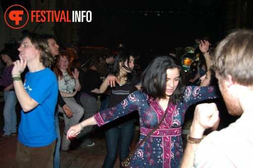 Sfeerfoto Babylon Circus - 21/2 - Luxor Live