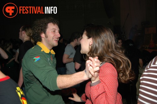 Sfeerfoto Babylon Circus - 21/2 - Luxor Live