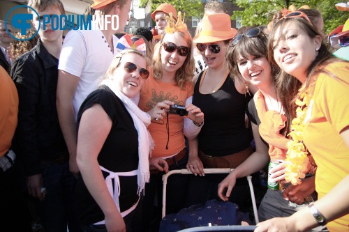 Sfeerfoto Koninginnedag Amsterdam 2010 - vrijdag 30 april