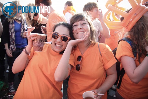 Sfeerfoto Koninginnedag Amsterdam 2010 - vrijdag 30 april