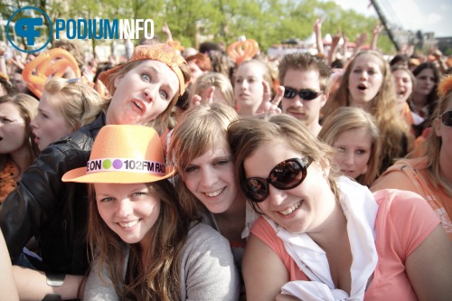 Sfeerfoto Koninginnedag Amsterdam 2010 - vrijdag 30 april