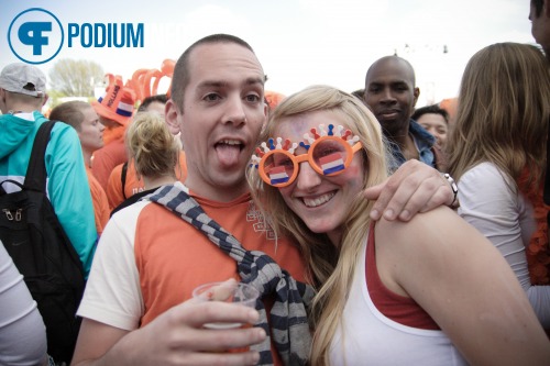 Sfeerfoto Koninginnedag Amsterdam 2010 - vrijdag 30 april