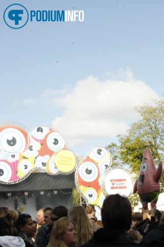 Sfeerfoto Bevrijdingspop Haarlem 2010 - woensdag 5 mei