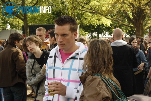 Sfeerfoto Bevrijdingspop Haarlem 2010 - woensdag 5 mei