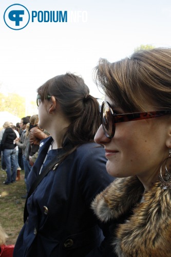 Sfeerfoto Bevrijdingspop Haarlem 2010 - woensdag 5 mei