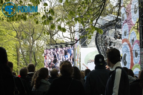 Sfeerfoto Bevrijdingspop Haarlem 2010 - woensdag 5 mei