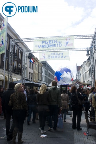 Sfeerfoto Bevrijdingsfestival Brabant 2010 - woensdag 5 mei