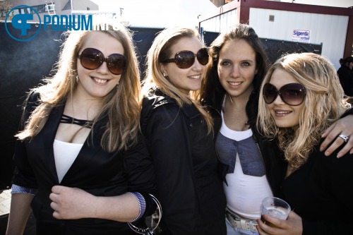 Sfeerfoto Bevrijdingsfestival Friesland 2010 - woensdag 5 mei
