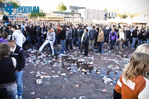Sfeerfoto Bevrijdingsfestival Friesland 2010 - woensdag 5 mei