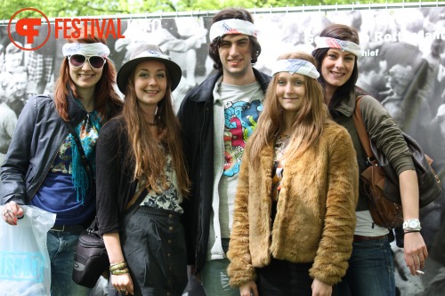Sfeerfoto Bevrijdingsfestival Zuid-Holland 2010 - woensdag 5 mei