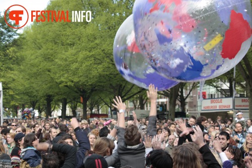 Sfeerfoto Bevrijdingsfestival Zuid-Holland 2010 - woensdag 5 mei