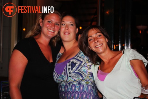 Sfeerfoto Haags Pop Podium LIVE 2010 - zaterdag 26 juni