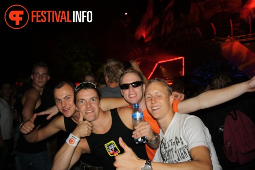 Sfeerfoto Q-Base 2010 - zaterdag 11 september