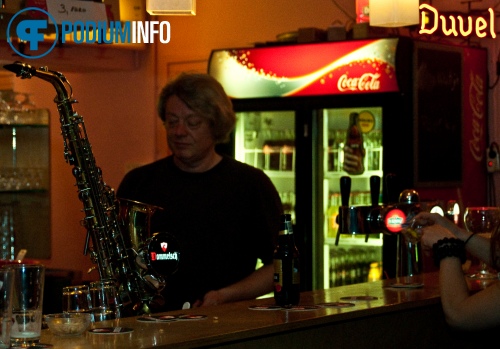 Sfeerfoto Incubated 07 - 7/4 - Paradox