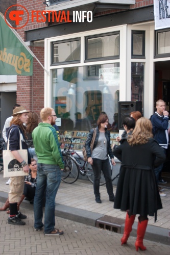 Sfeerfoto Record Store Day Tilburg - zaterdag 16 april 2011