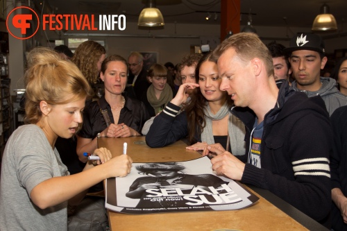 Sfeerfoto Record Store Day Tilburg - zaterdag 16 april 2011
