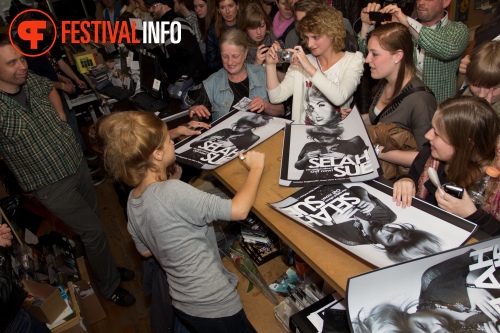 Sfeerfoto Record Store Day Tilburg - zaterdag 16 april 2011