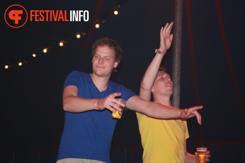 Sfeerfoto Paaspop Schijndel - zaterdag 23 april 2011