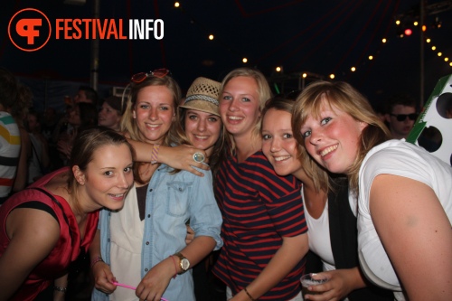 Sfeerfoto Paaspop Schijndel - zondag 24 april 2011