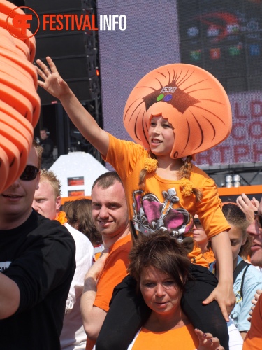 Sfeerfoto Koninginnedag Museumplein - zaterdag 30 april 2011