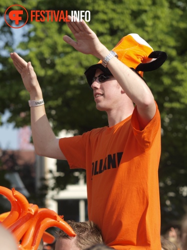 Sfeerfoto Koninginnedag Museumplein - zaterdag 30 april 2011