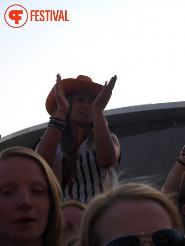 Sfeerfoto Koninginnedag Museumplein - zaterdag 30 april 2011