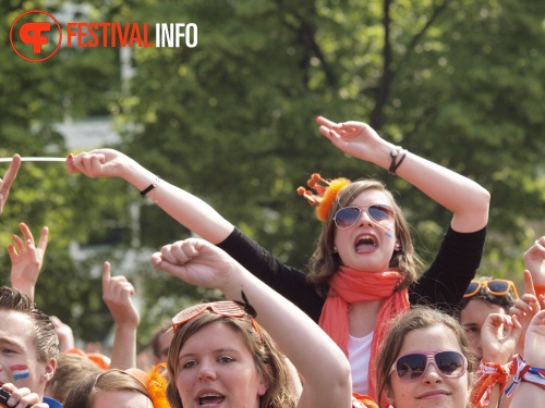 Sfeerfoto Koninginnedag Museumplein - zaterdag 30 april 2011