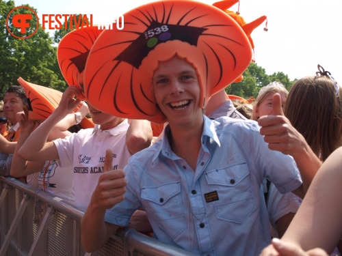 Sfeerfoto Koninginnedag Museumplein - zaterdag 30 april 2011