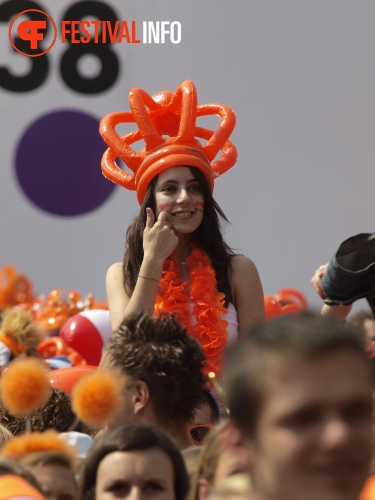 Sfeerfoto Koninginnedag Museumplein - zaterdag 30 april 2011