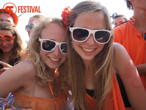 Sfeerfoto Koninginnedag Museumplein - zaterdag 30 april 2011