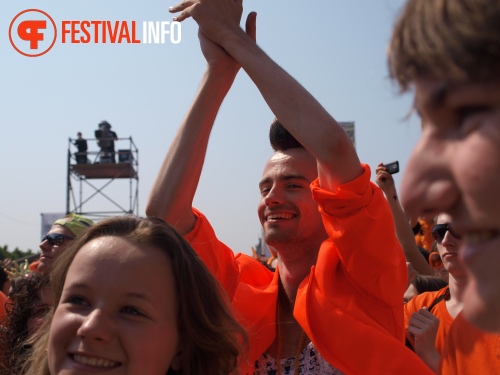 Sfeerfoto Koninginnedag Museumplein - zaterdag 30 april 2011