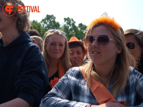 Sfeerfoto Koninginnedag Museumplein - zaterdag 30 april 2011