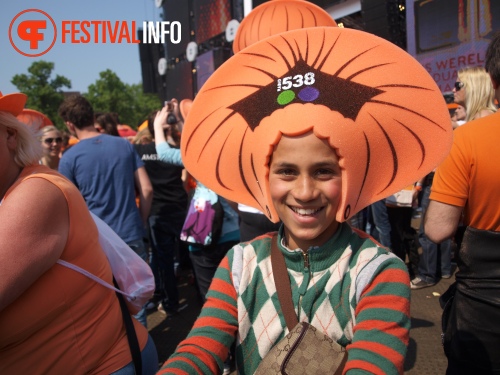 Sfeerfoto Koninginnedag Museumplein - zaterdag 30 april 2011