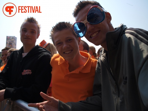 Sfeerfoto Koninginnedag Museumplein - zaterdag 30 april 2011