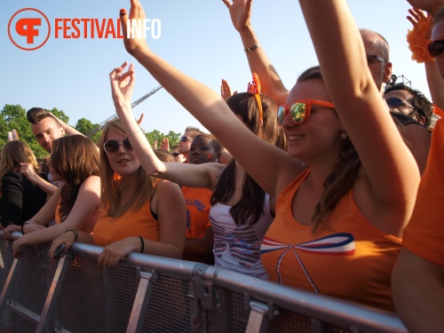 Sfeerfoto Koninginnedag Museumplein - zaterdag 30 april 2011