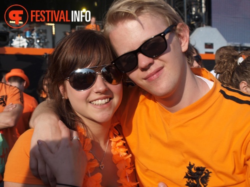 Sfeerfoto Koninginnedag Museumplein - zaterdag 30 april 2011