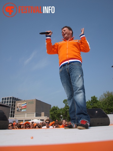 Sfeerfoto Koninginnedag Museumplein - zaterdag 30 april 2011