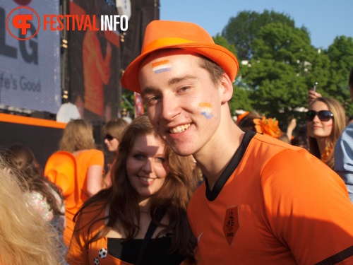 Sfeerfoto Koninginnedag Museumplein - zaterdag 30 april 2011