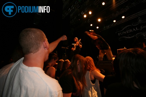 Sfeerfoto Funeral For A Friend / The Blackout - 1/5 - Effenaar
