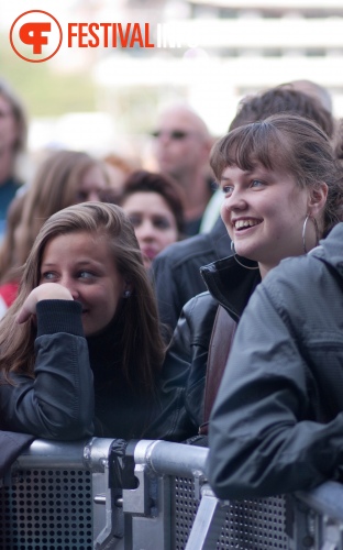 Sfeerfoto Bevrijdingsfestival Overijssel - 5 mei 2011