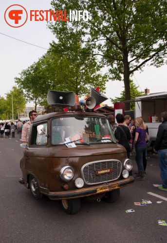 Sfeerfoto Bevrijdingsfestival Overijssel - 5 mei 2011