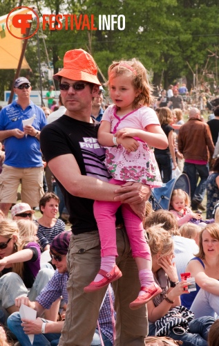 Sfeerfoto Bevrijdingsfestival Overijssel - 5 mei 2011
