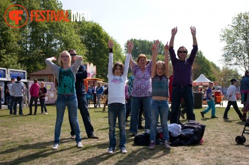 Sfeerfoto Bevrijdingsfestival Overijssel - 5 mei 2011