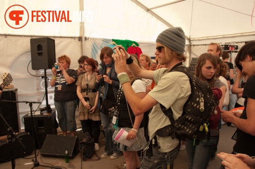Sfeerfoto Bevrijdingsfestival Overijssel - 5 mei 2011