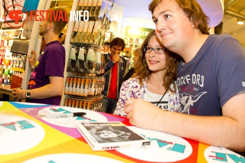 Sfeerfoto Tim Knol - 19/5 - FAME Megastore