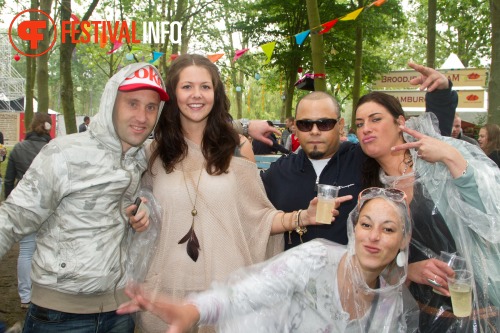 Sfeerfoto Obsession Outdoor Festival 	- zaterdag 28 mei 2011