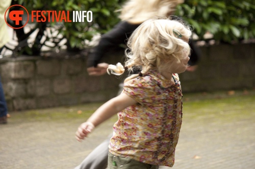 Sfeerfoto ZOOmeravond: Pearl Jozefzoon - 6/8 - Artis Amsterdam