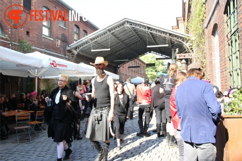 Sfeerfoto Wave-Gotik-Treffen - zaterdag 11 juni 2011