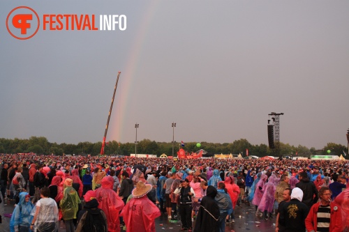 Sfeerfoto Pinkpop - maandag 13 juni 2011